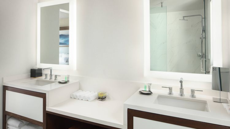 The Westin Pasadena Room