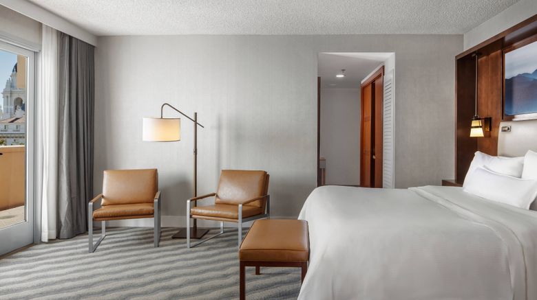 <b>The Westin Pasadena Suite</b>. Images powered by <a href="https://www.leonardoworldwide.com/" title="Leonardo Worldwide" target="_blank">Leonardo</a>.