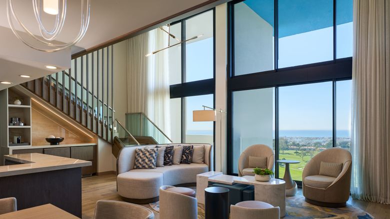 <b>VEA Newport Beach, a Marriott Resort Room</b>. Images powered by <a href="https://www.leonardoworldwide.com/" title="Leonardo Worldwide" target="_blank">Leonardo</a>.