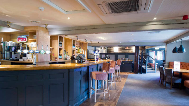 Premier Inn Nottingham West Restaurant