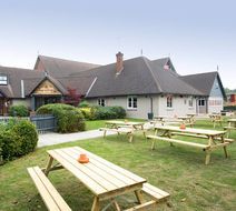 Premier Inn Nottingham West Exterior