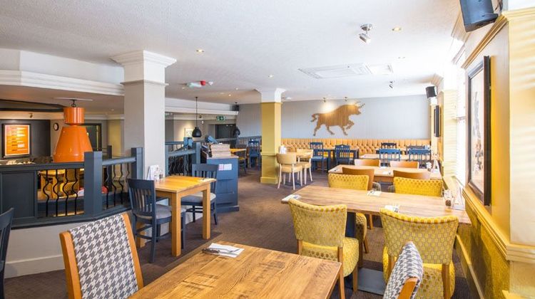 Premier Inn Oldham (Broadway) Restaurant
