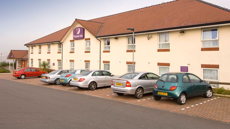 <b>Premier Inn Oldham Central Exterior</b>. Images powered by <a href="https://www.leonardoworldwide.com/" title="Leonardo Worldwide" target="_blank">Leonardo</a>.