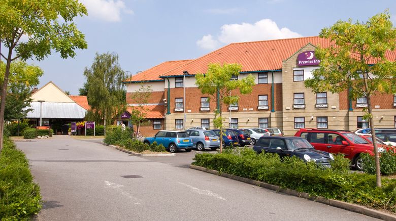 <b>Premier Inn Oxford Exterior</b>. Images powered by <a href="https://www.leonardoworldwide.com/" title="Leonardo Worldwide" target="_blank">Leonardo</a>.