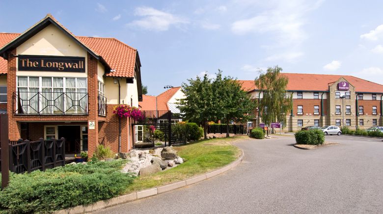 <b>Premier Inn Oxford Exterior</b>. Images powered by <a href="https://www.leonardoworldwide.com/" title="Leonardo Worldwide" target="_blank">Leonardo</a>.