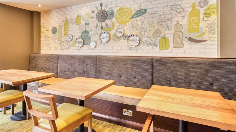 <b>Premier Inn Plymouth City Centre Restaurant</b>. Images powered by <a href="https://www.leonardoworldwide.com/" title="Leonardo Worldwide" target="_blank">Leonardo</a>.