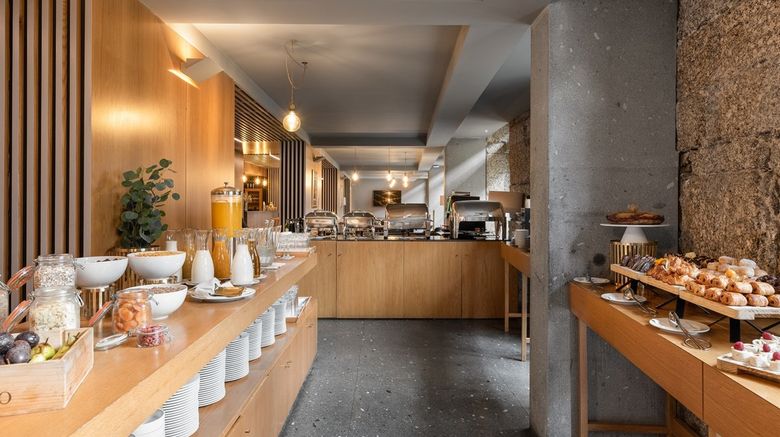 <b>Eurostars Santa Luzia Restaurant</b>. Images powered by <a href="https://www.leonardoworldwide.com/" title="Leonardo Worldwide" target="_blank">Leonardo</a>.