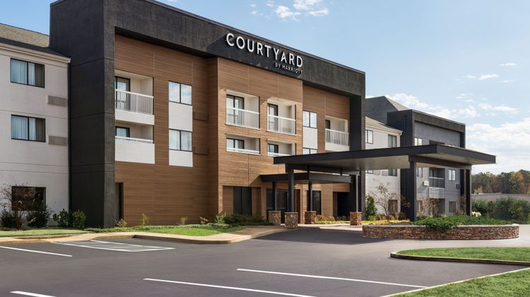 Courtyard Tupelo Exterior