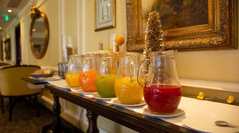<b>Park Tower, a Luxury Collection Hotel Restaurant</b>. Images powered by <a href="https://www.leonardoworldwide.com/" title="Leonardo Worldwide" target="_blank">Leonardo</a>.