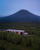 Higashiyama Niseko Village-Ritz-Carlton