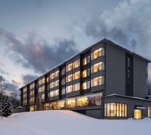 Higashiyama Niseko Village-Ritz-Carlton Exterior