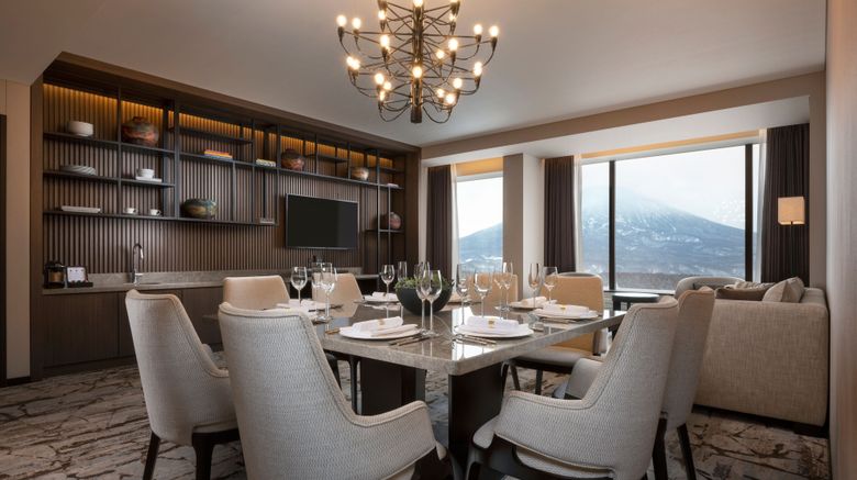 <b>Higashiyama Niseko Village-Ritz-Carlton Suite</b>. Images powered by <a href="https://www.leonardoworldwide.com/" title="Leonardo Worldwide" target="_blank">Leonardo</a>.