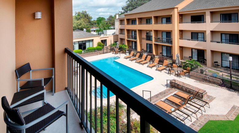<b>Courtyard by Marriott Savannah Midtown Pool</b>. Images powered by <a href="https://www.leonardoworldwide.com/" title="Leonardo Worldwide" target="_blank">Leonardo</a>.
