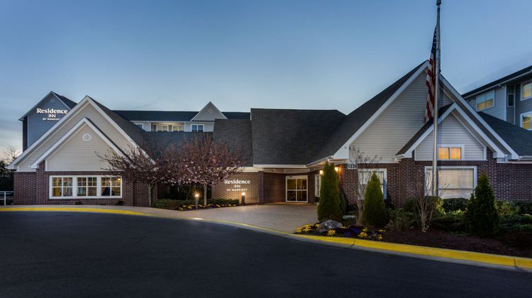 Residence Inn Largo Capital Beltway Exterior