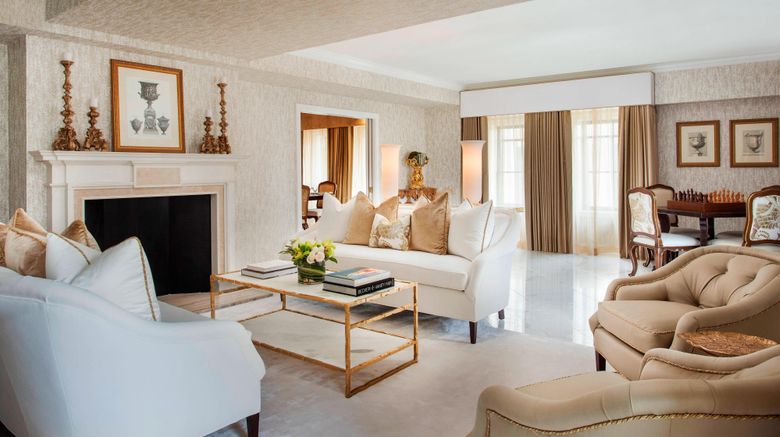 <b>The St. Regis Washington, D.C. Room</b>. Images powered by <a href="https://www.leonardoworldwide.com/" title="Leonardo Worldwide" target="_blank">Leonardo</a>.