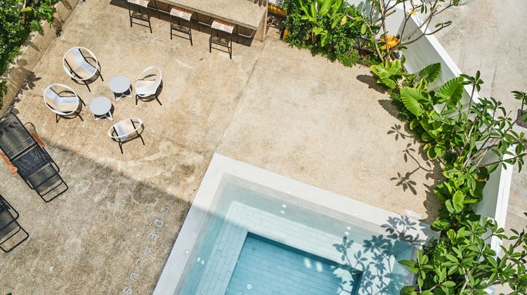 Wanderlust, Unlimited Coll. by Oakwood Pool