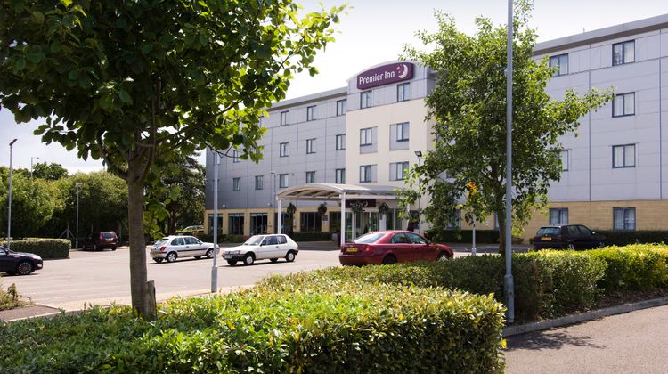 Premier Inn Poole North Exterior