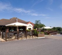 Premier Inn Portsmouth (Havant) Exterior