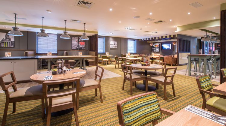 Premier Inn Portsmouth City Centre hotel Restaurant