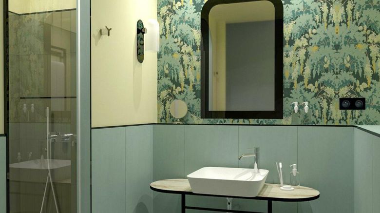 <b>Hotel De Lutece Room</b>. Images powered by <a href="https://www.leonardoworldwide.com/" title="Leonardo Worldwide" target="_blank">Leonardo</a>.
