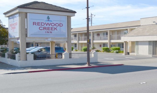 Redwood Creek Inn Exterior