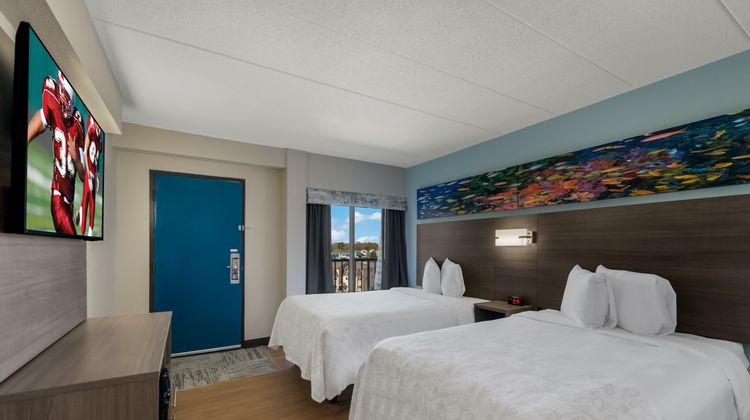 Red Roof PLUS+ Virginia Beach - Seaside Suite