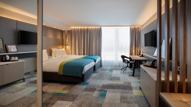 <b>Holiday Inn Villingen-Schwenningen Room</b>. Images powered by <a href="https://www.leonardoworldwide.com/" title="Leonardo Worldwide" target="_blank">Leonardo</a>.