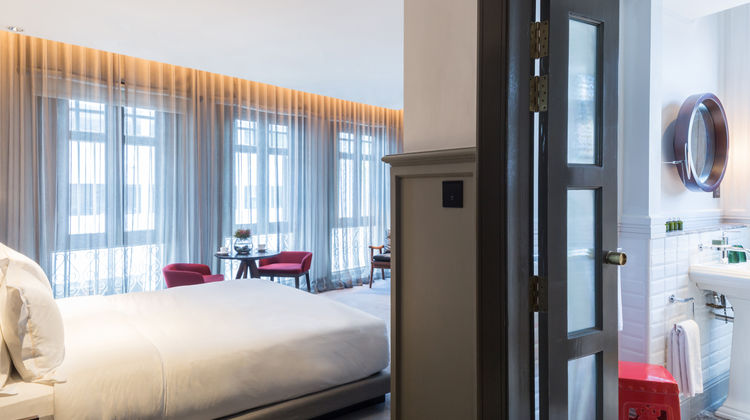 Ann Siang House, Unlimited Coll Oakwood Room