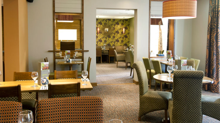 Premier Inn Stratford-Upon-Avon Waterway Restaurant