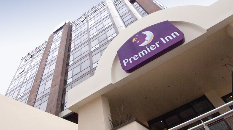 <b>Premier Inn Sunbury Kempton Park-Sunbury Exterior</b>. Images powered by <a href="https://www.leonardoworldwide.com/" title="Leonardo Worldwide" target="_blank">Leonardo</a>.