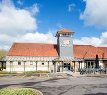 Premier Inn Swindon West Exterior