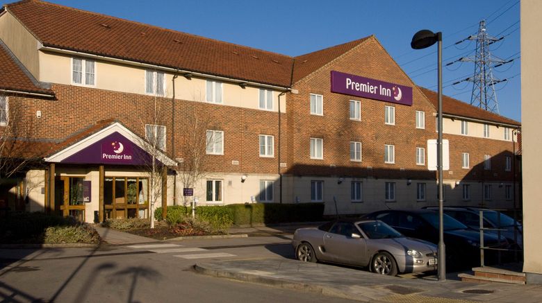<b>Premier Inn Swindon West Exterior</b>. Images powered by <a href="https://www.leonardoworldwide.com/" title="Leonardo Worldwide" target="_blank">Leonardo</a>.