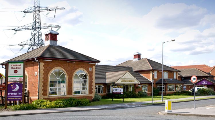 Premier Inn Thurrock East Exterior