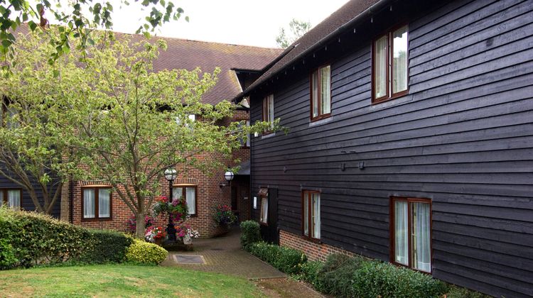 Premier Inn Tonbridge Exterior