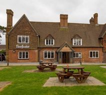 Premier Inn Tonbridge North Exterior