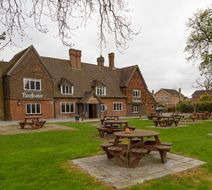 Premier Inn Tonbridge North Exterior