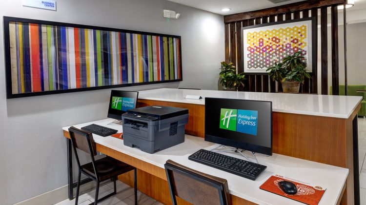 Holiday Inn Express Hotel & Suites Other