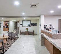 Candlewood Suites Exterior