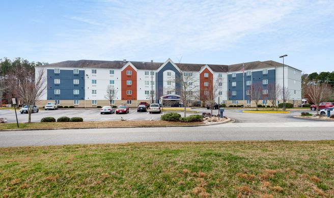 Candlewood Suites Exterior