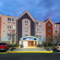 Candlewood Suites