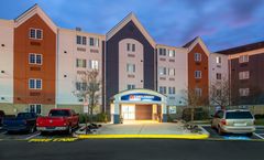 Candlewood Suites