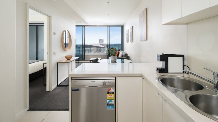 Melbourne Holiday Apartments Room