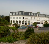 Premier Inn Torquay Exterior