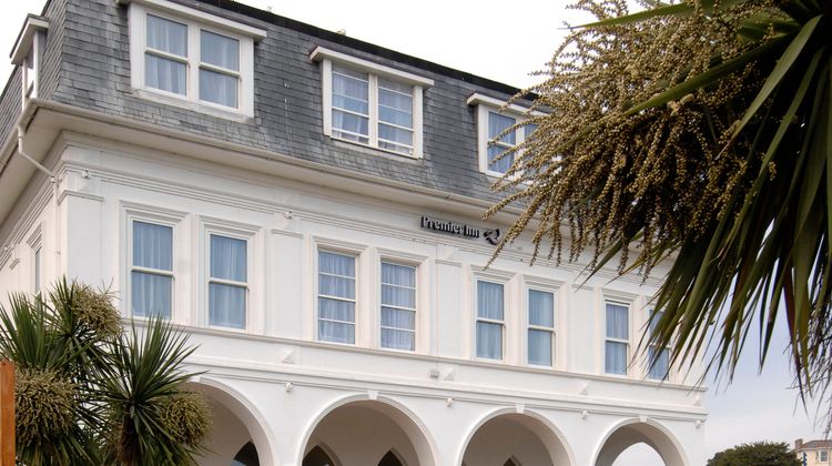 Premier Inn Torquay Exterior