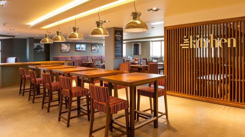 <b>Premier Inn Trowbridge Restaurant</b>. Images powered by <a href="https://www.leonardoworldwide.com/" title="Leonardo Worldwide" target="_blank">Leonardo</a>.