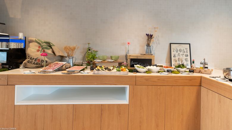 <b>Holiday Inn Paris-CDG Airport Restaurant</b>. Images powered by <a href="https://www.leonardoworldwide.com/" title="Leonardo Worldwide" target="_blank">Leonardo</a>.