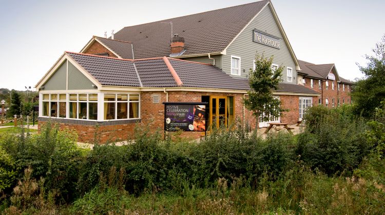 Premier Inn Uttoxeter Exterior