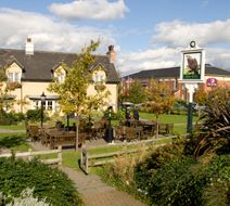 Premier Inn Wakefield South (M1, Jct 39) Exterior