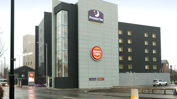 Premier Inn Walsall Town Centre Exterior