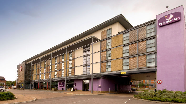 <b>Premier Inn Watford (Croxley Green) Exterior</b>. Images powered by <a href="https://www.leonardoworldwide.com/" title="Leonardo Worldwide" target="_blank">Leonardo</a>.